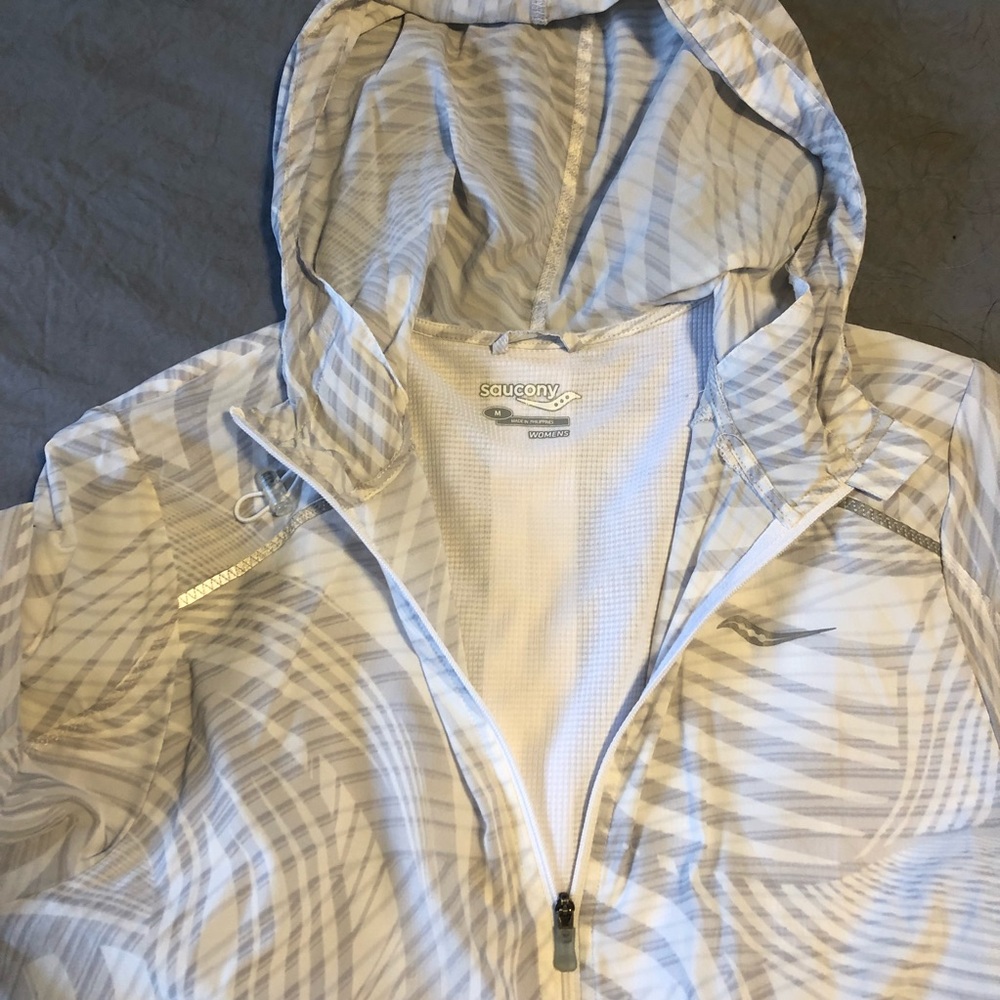 Saucony Light Running Jacket
